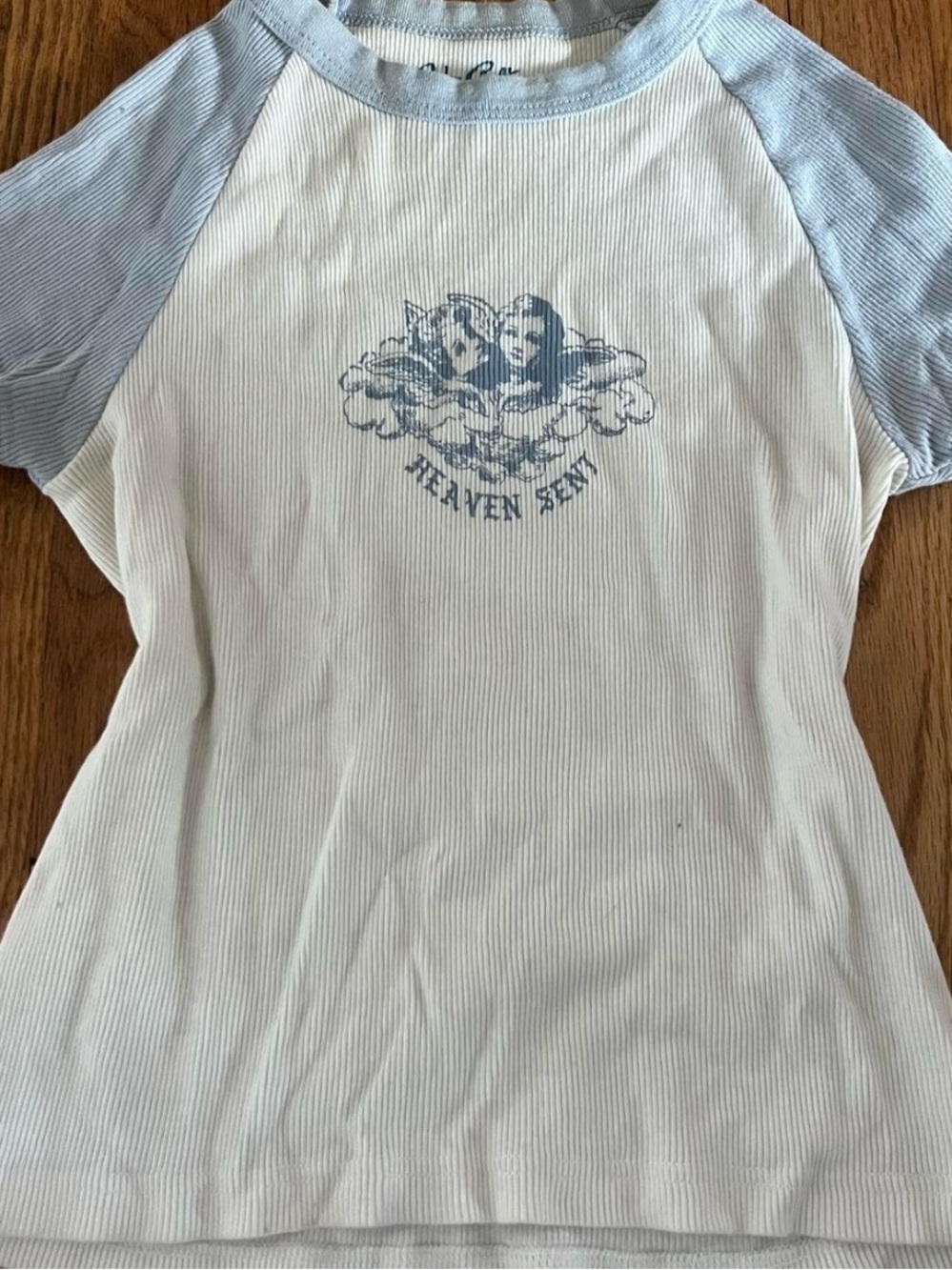 Brandy Melville White Ribbed Raglan Tee with Light Blue Graphic